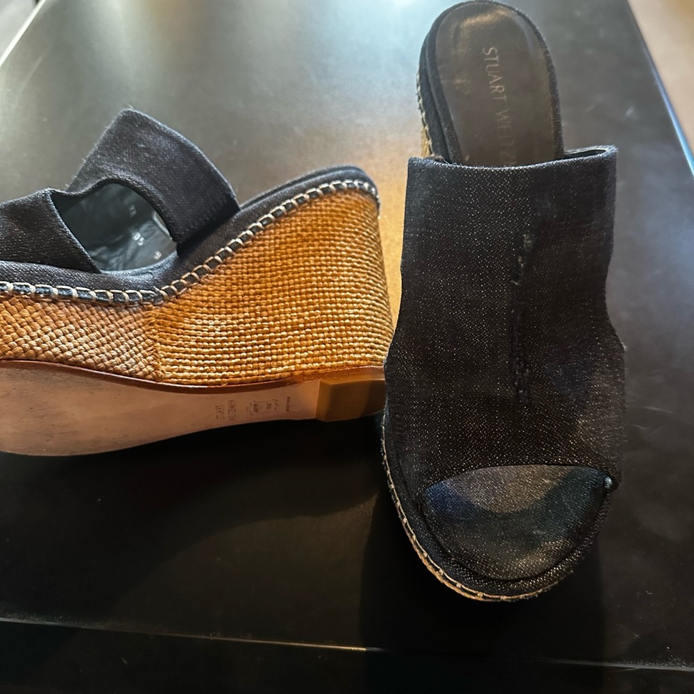 Stuart Weitzman Navy and Tan Wedge Sandals